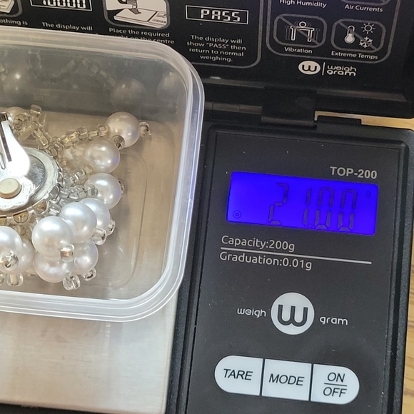 Vintage Faux Pearl Cluster Dangle Earrings Beaded Firework Spray White Silver - Picture 8 of 9